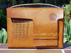 800px-Radio_ZRK_Czar_2.JPG