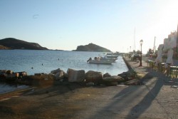 tinos panormos 8.JPG