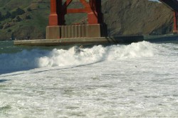 broaching_yacht_surf_6.jpg