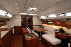 Oceanis 50.jpg