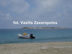 wyspa Stamfani fot. Vasilis Zaxaropoulos.jpg