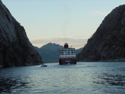 w Trollfjordzie druga w nocy.JPG