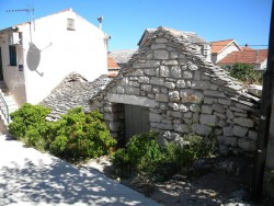 Domek łupkowy 02.JPG