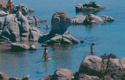 Formy skalne i nie tylko-           Paros.jpg