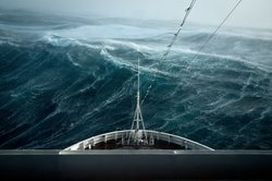 12B off Cape Horn 24.jpg