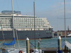 DSC00759a.jpg