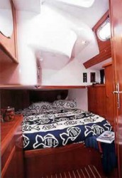 Jeanneau-52-cabin.jpg
