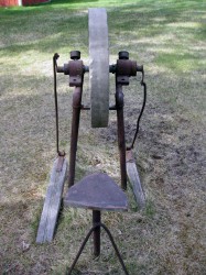 grindstone1.jpg
