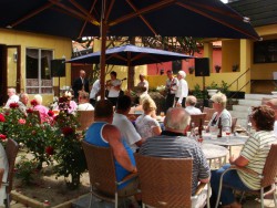 2009-323.jpg