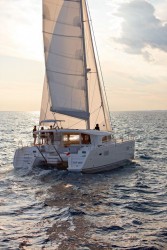 nav_L400_Voile_genak_45R5118-684x1024.jpg