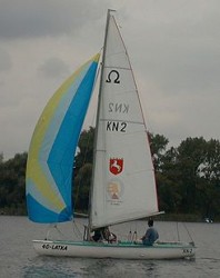 245px-Omega_sailboat_with_spinaker.jpg