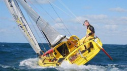 les-sables-dolonne.ce-dimanche-midi-norbert-sedlacek-met-les-voiles.jpg