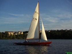 kredensik Hasipa.jpg