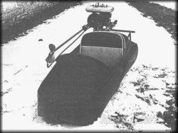 Prototyp Junak Delfin 1959 silnik WARTA.jpg