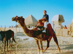 Wielbłąd, Bosman i Piramidy -1997r (640x476).jpg