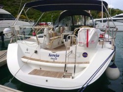 Sun Odyssey 42.2 Nereja.jpg